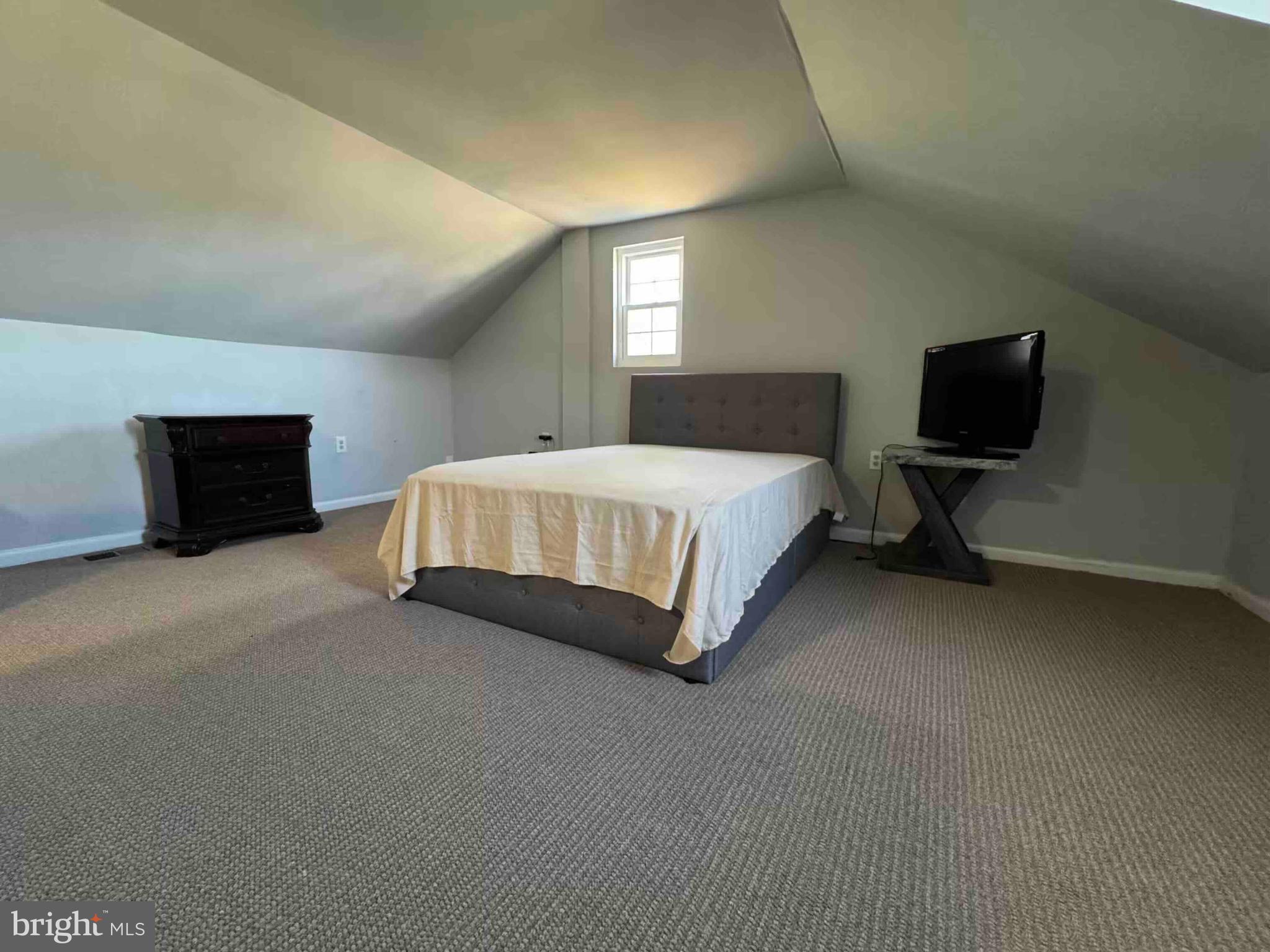 CAPITOL HEIGHTS - Residential