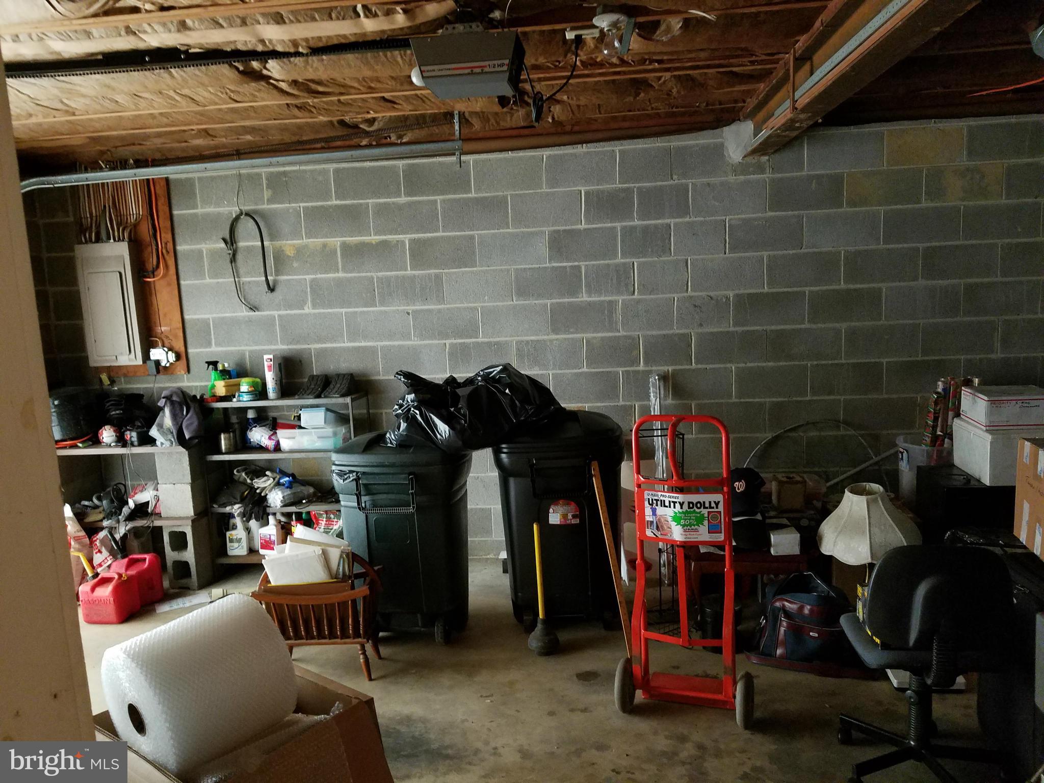 KINGSTON - Residential