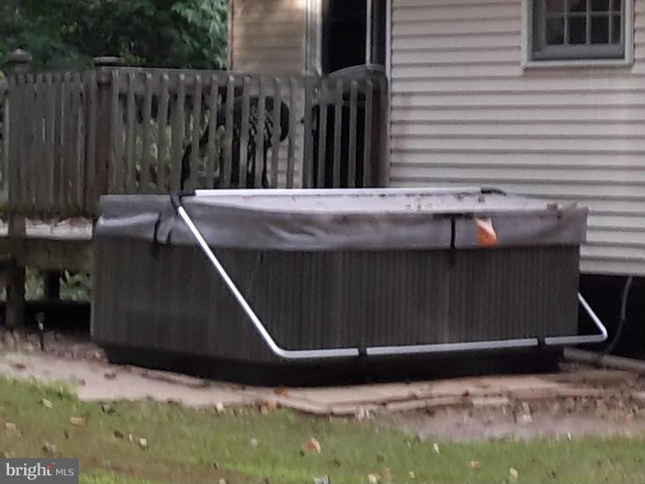 KINGSTON - Residential