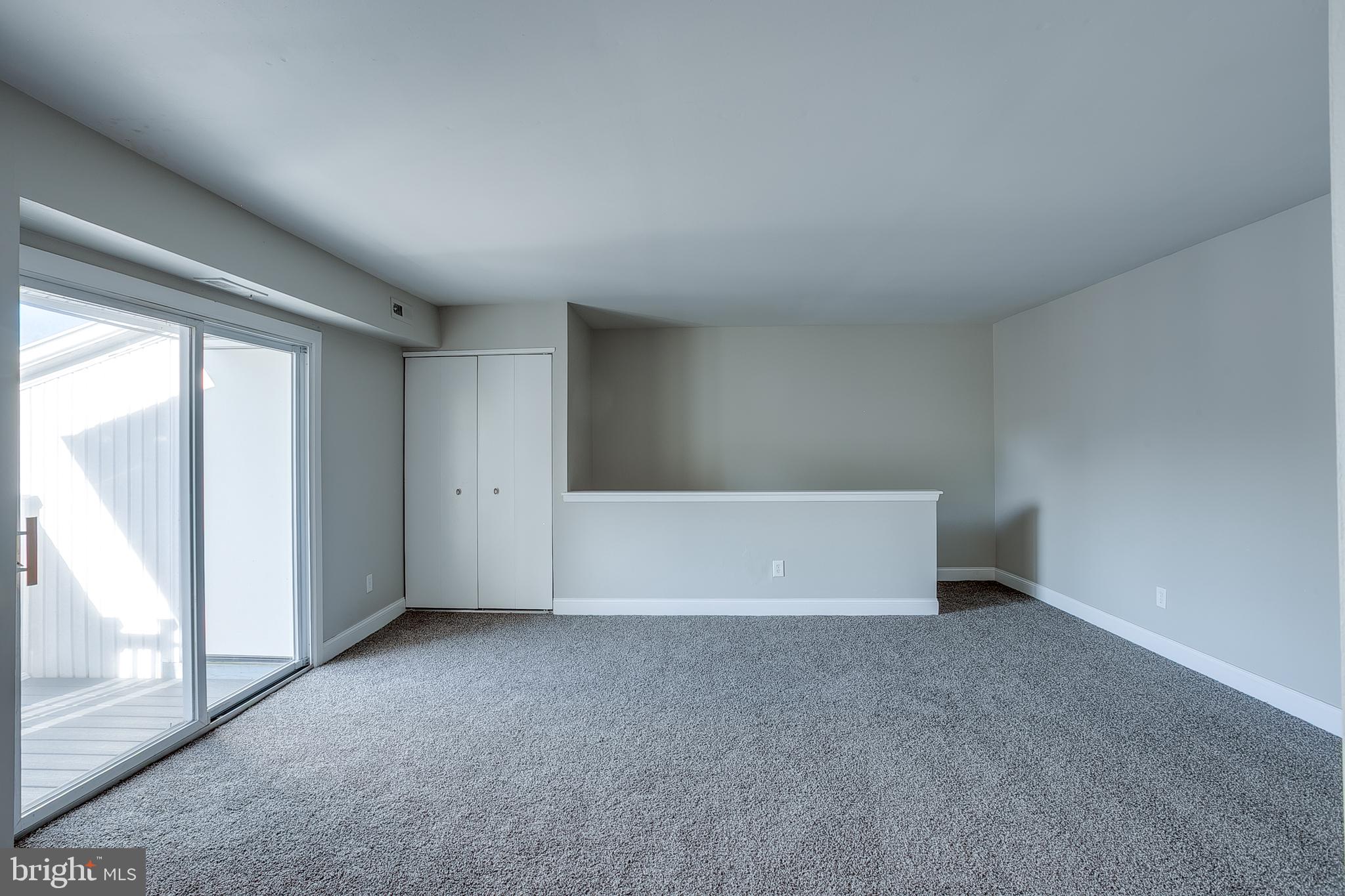 275 GREEN STREET 4G7