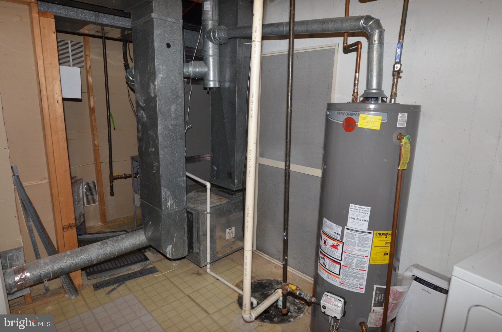 WHITE HALL FOREST PLAT 6 - Residential