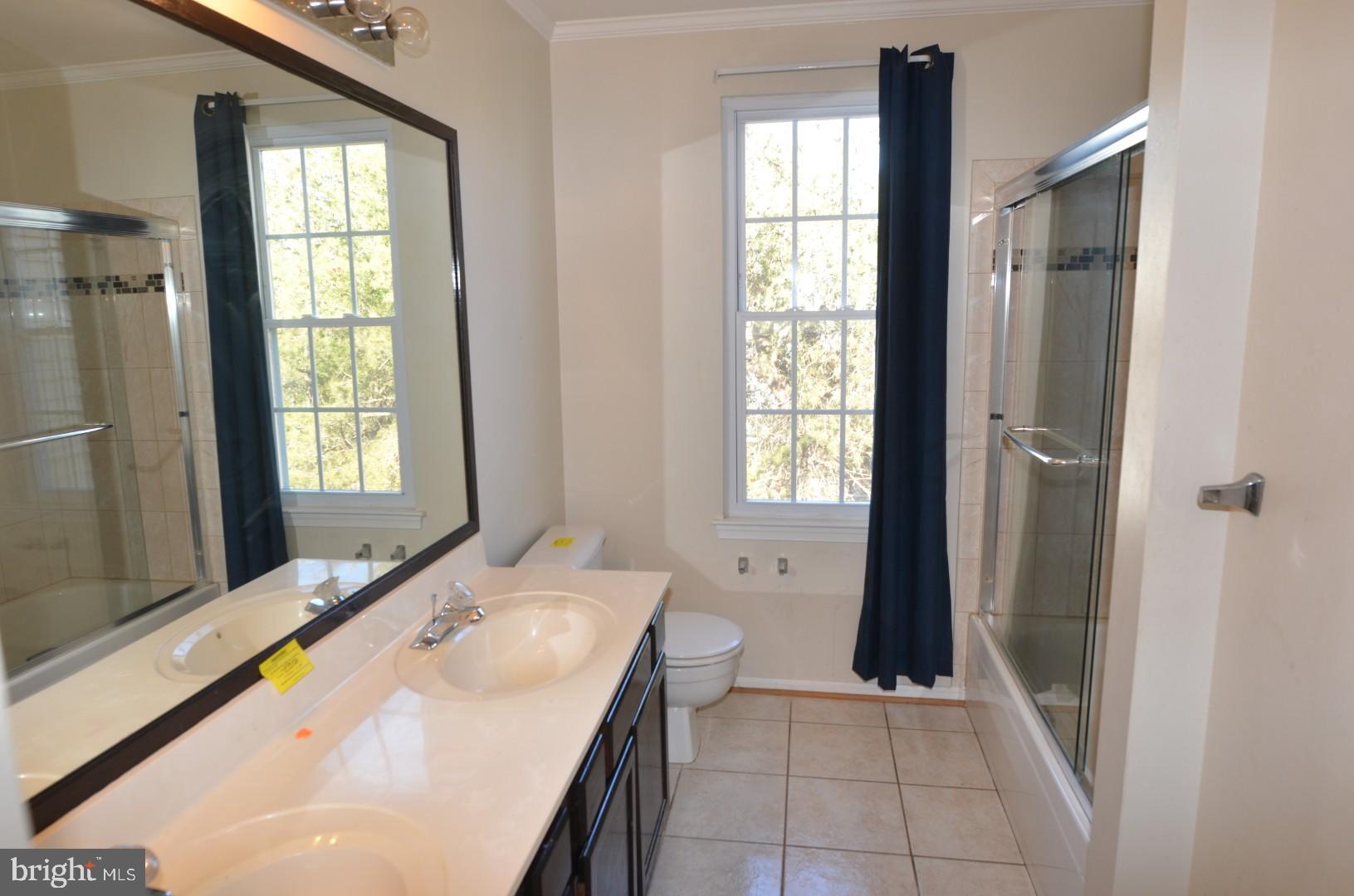 WHITE HALL FOREST PLAT 6 - Residential