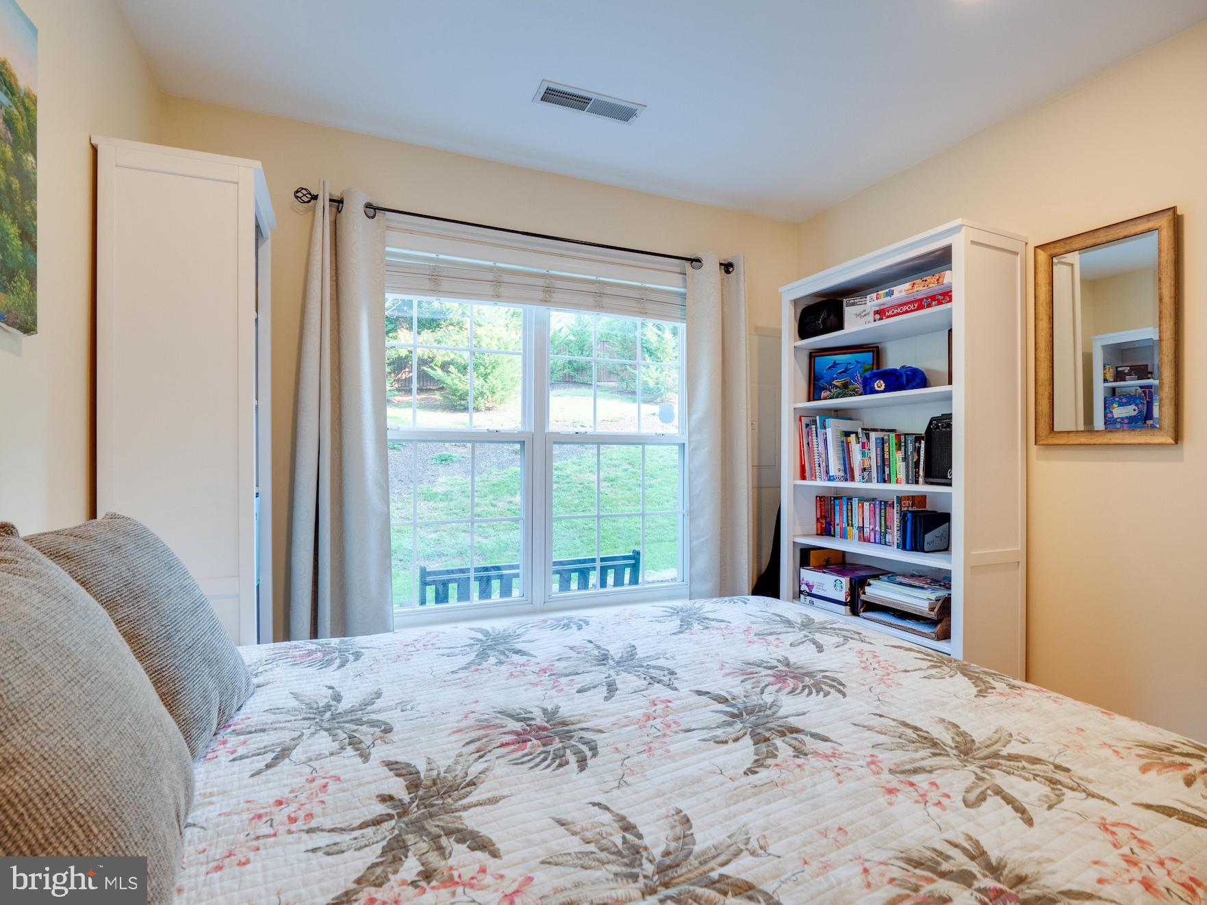 OVERLOOK - Residential