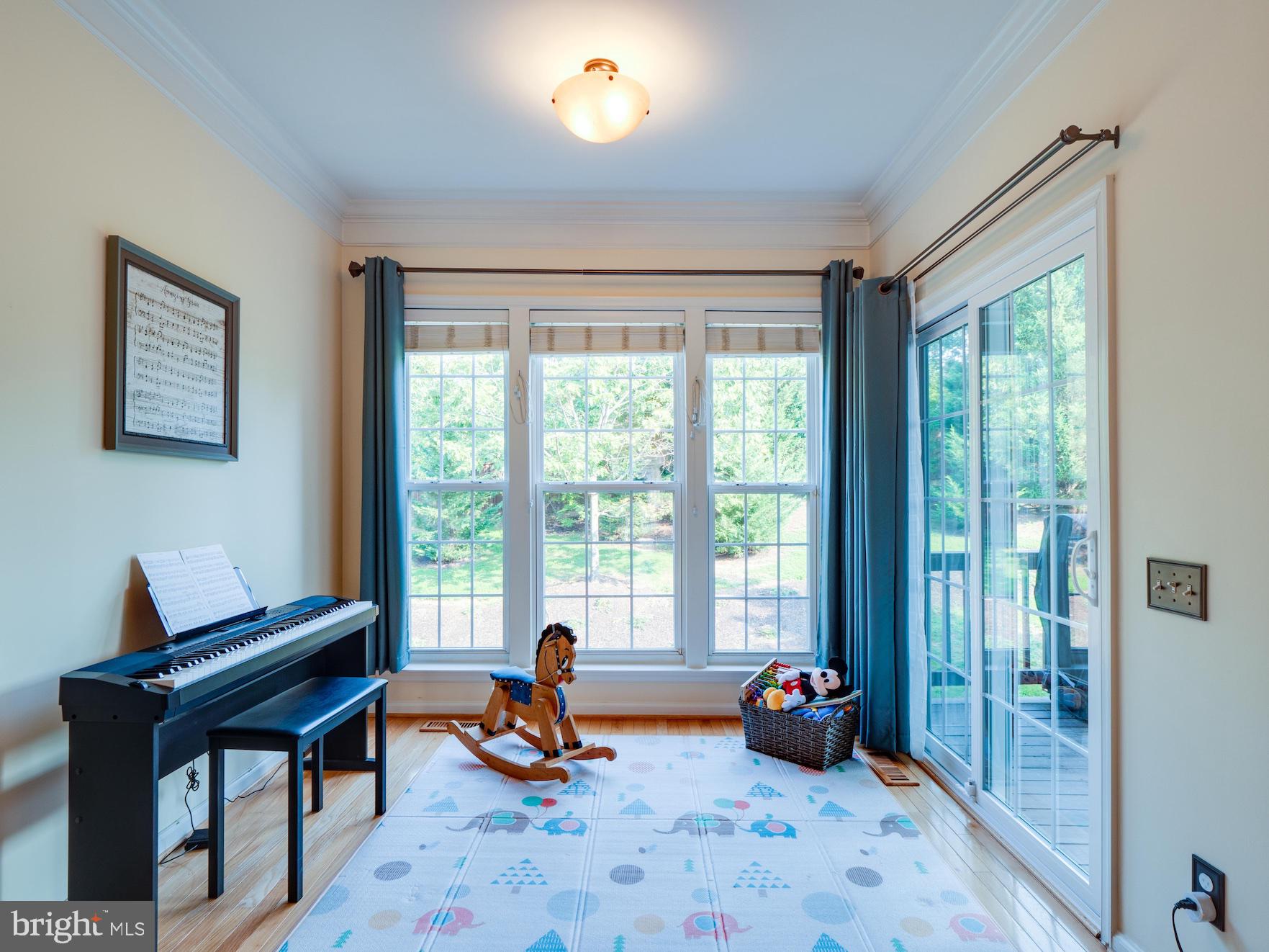 OVERLOOK - Residential