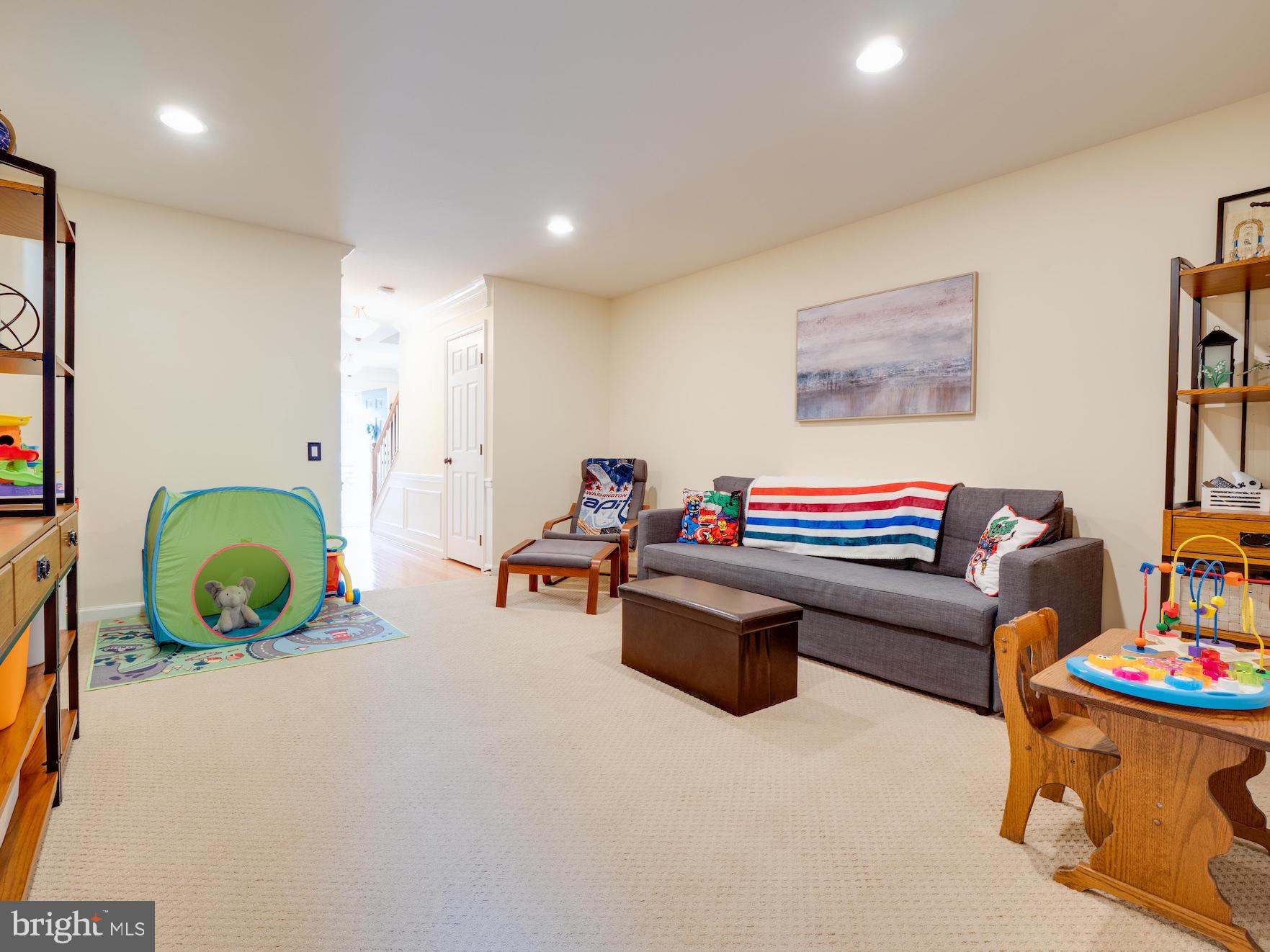 OVERLOOK - Residential