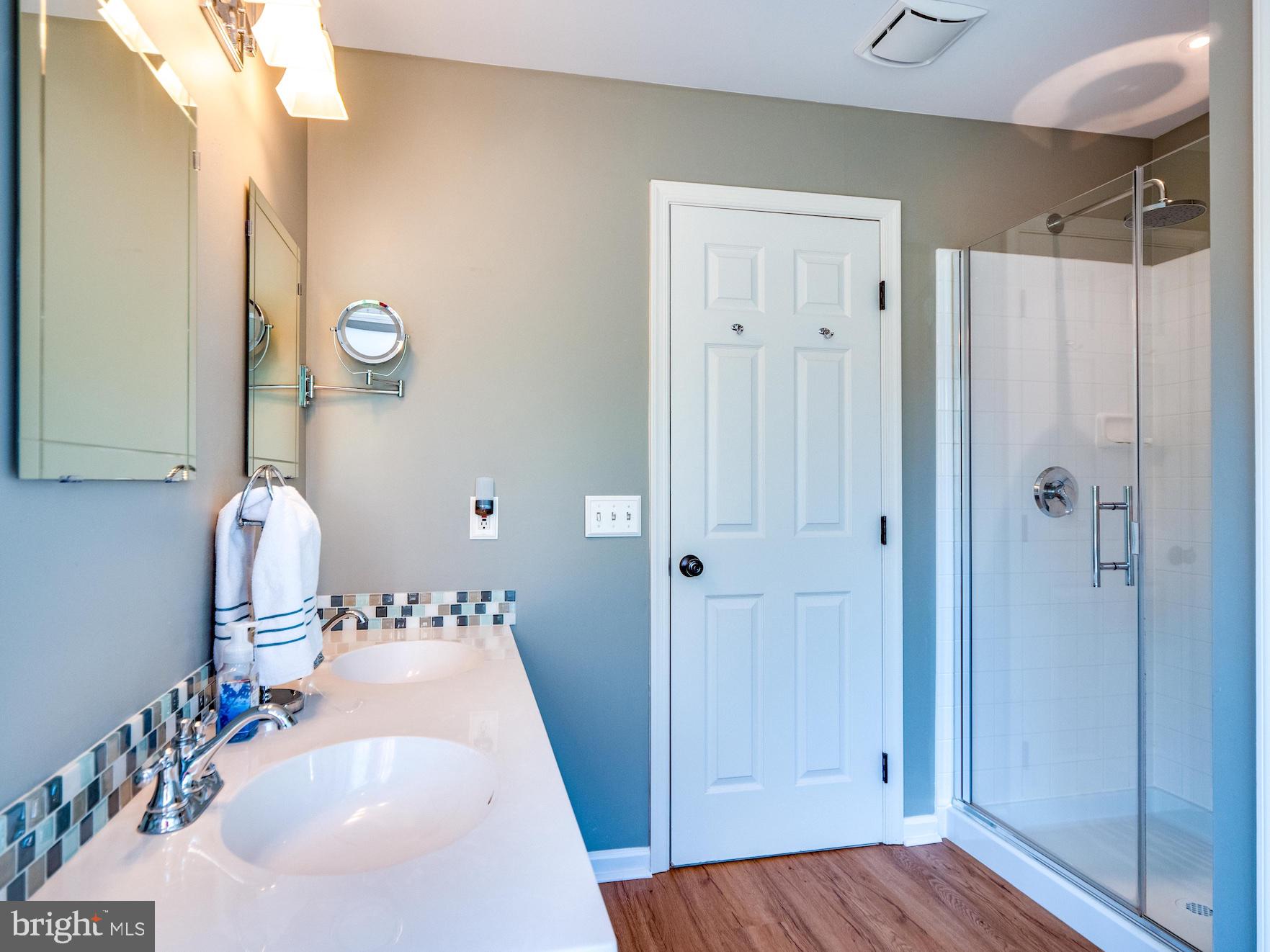 OVERLOOK - Residential