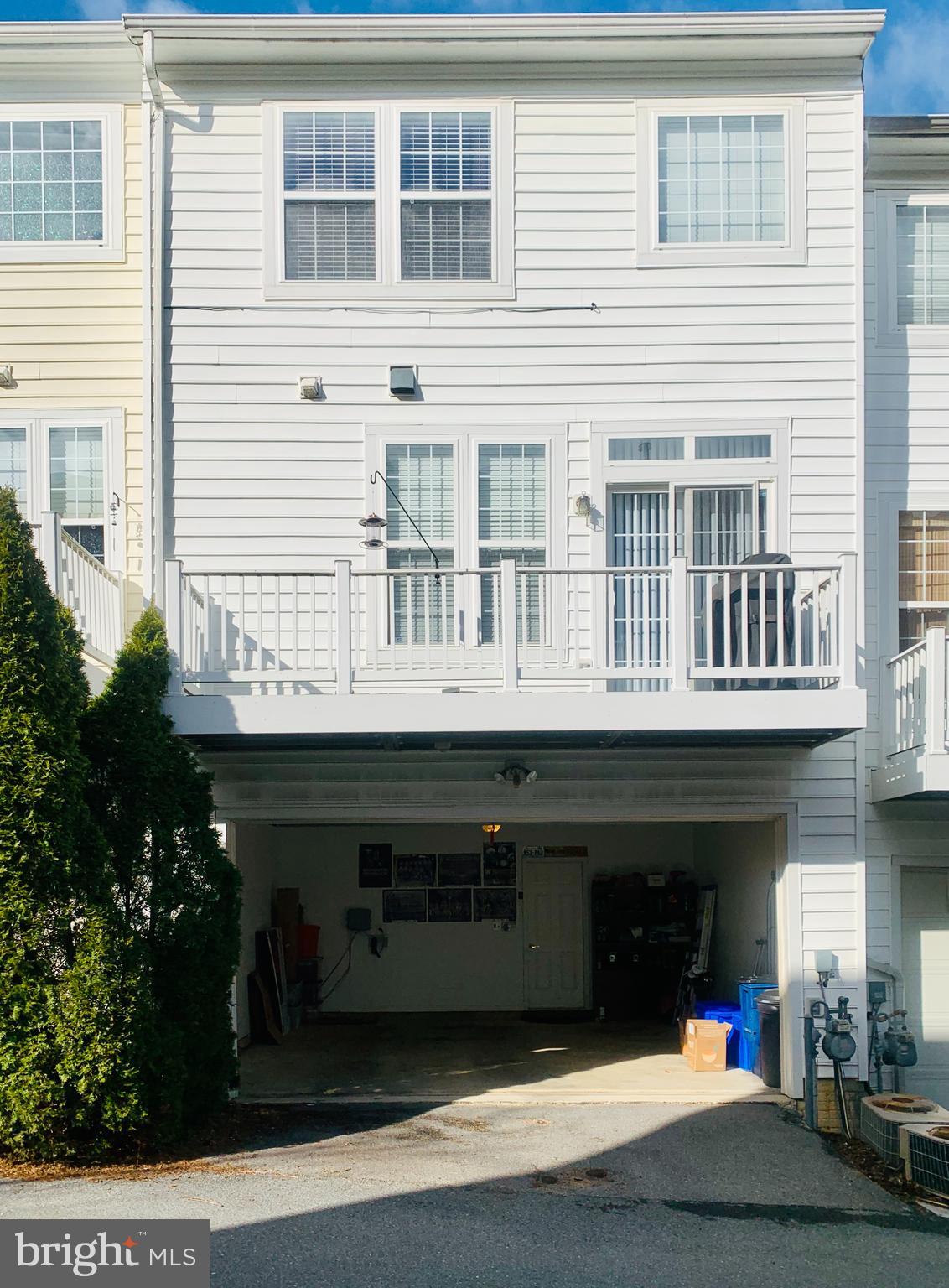 BELVEDERE GLEN - Residential Lease