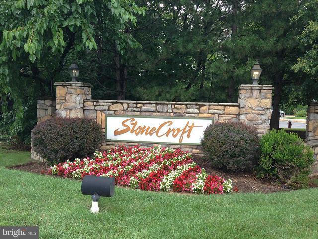 STONECROFT CONDO - Residential
