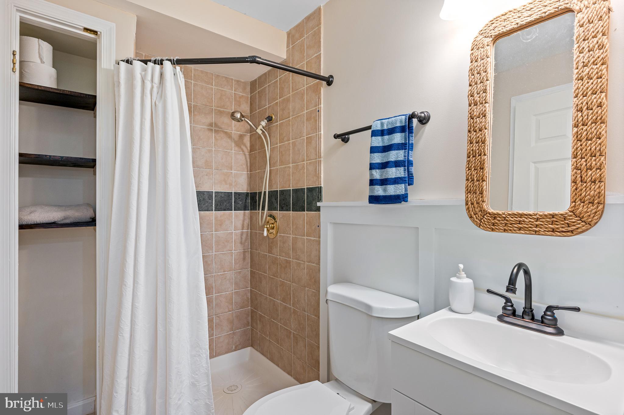 EXETER - Residential