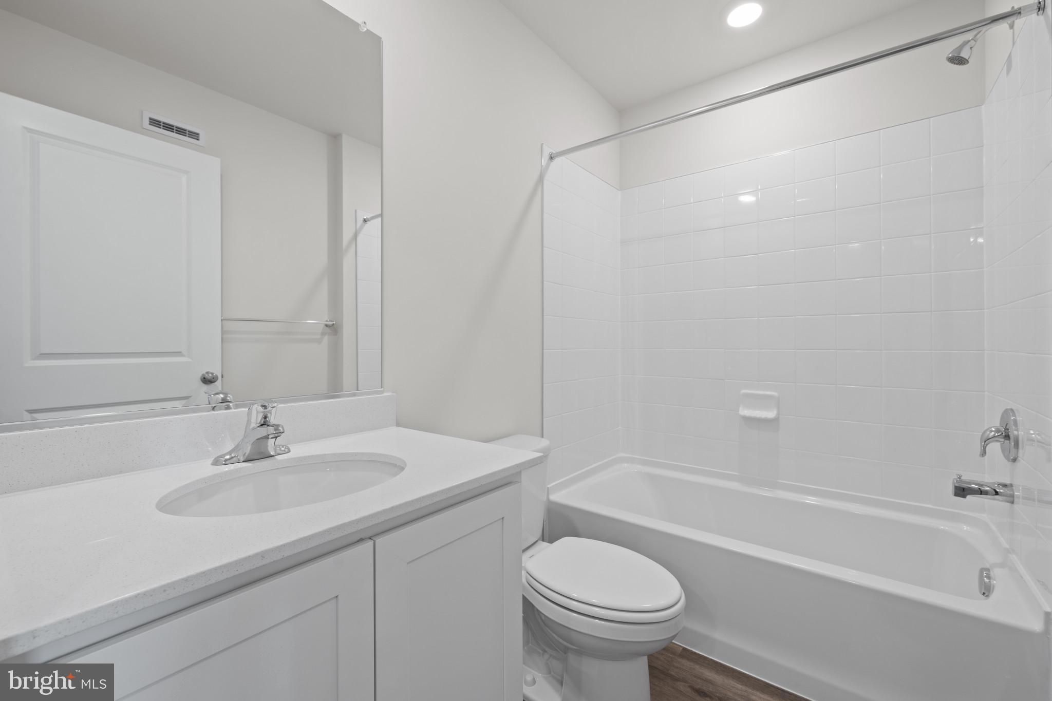 WATERMARK AT WESTPHALIA TOWN CENTER - Residential