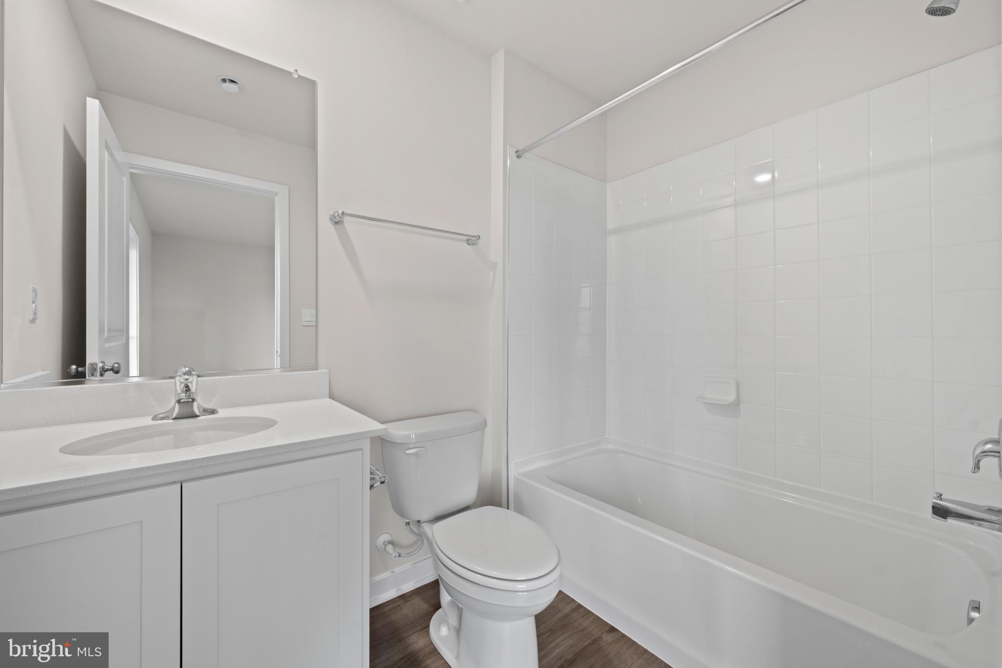 WATERMARK AT WESTPHALIA TOWN CENTER - Residential