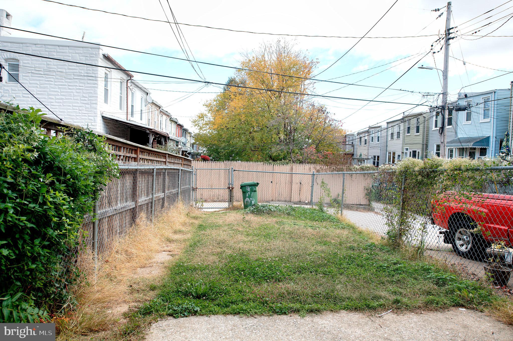 HAMPDEN HISTORIC DISTRICT - Residential