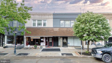 Photo of 417 N Haddon Avenue, HADDONFIELD, NJ 08033 (MLS # NJCD2092048) Photo of 417 N Haddon Avenue, HADDONFIELD, NJ 08033 (MLS # NJCD2092048)