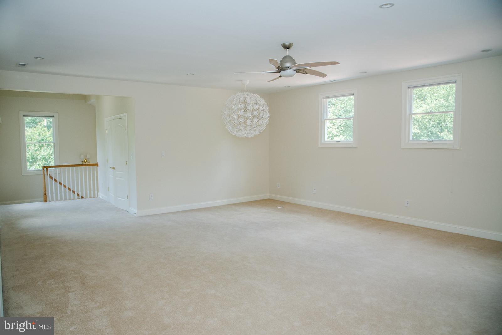 SENECA RIDGE - Residential