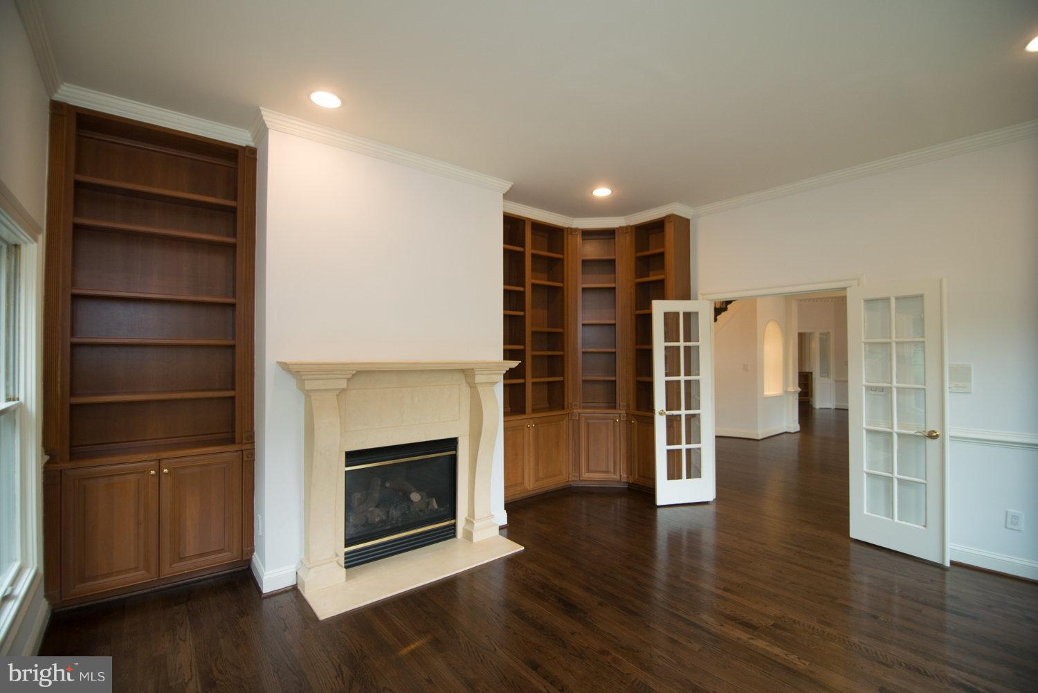 SENECA RIDGE - Residential