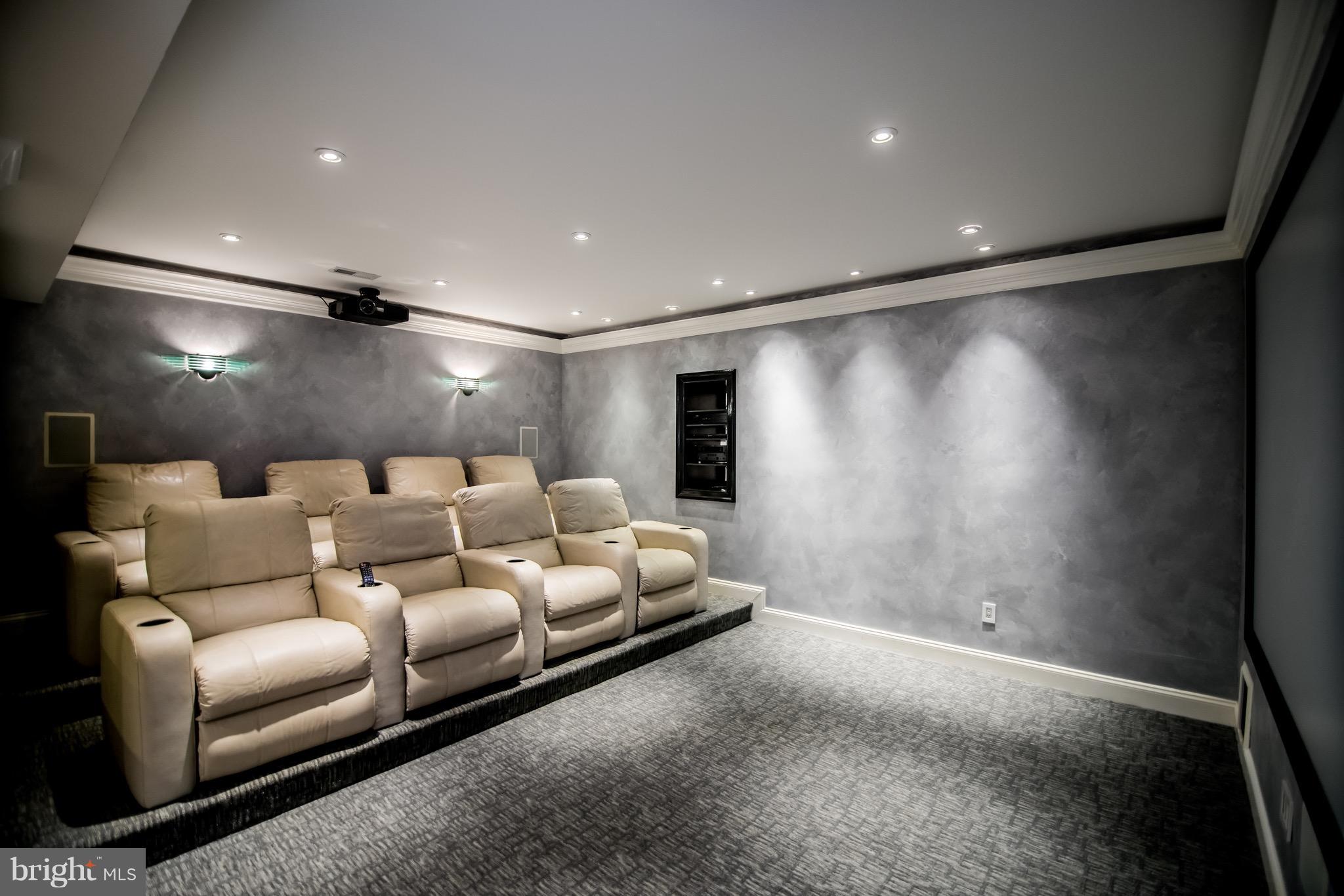 SENECA RIDGE - Residential