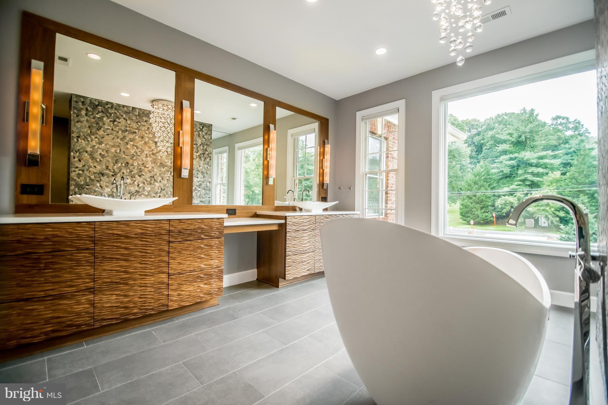 SENECA RIDGE - Residential