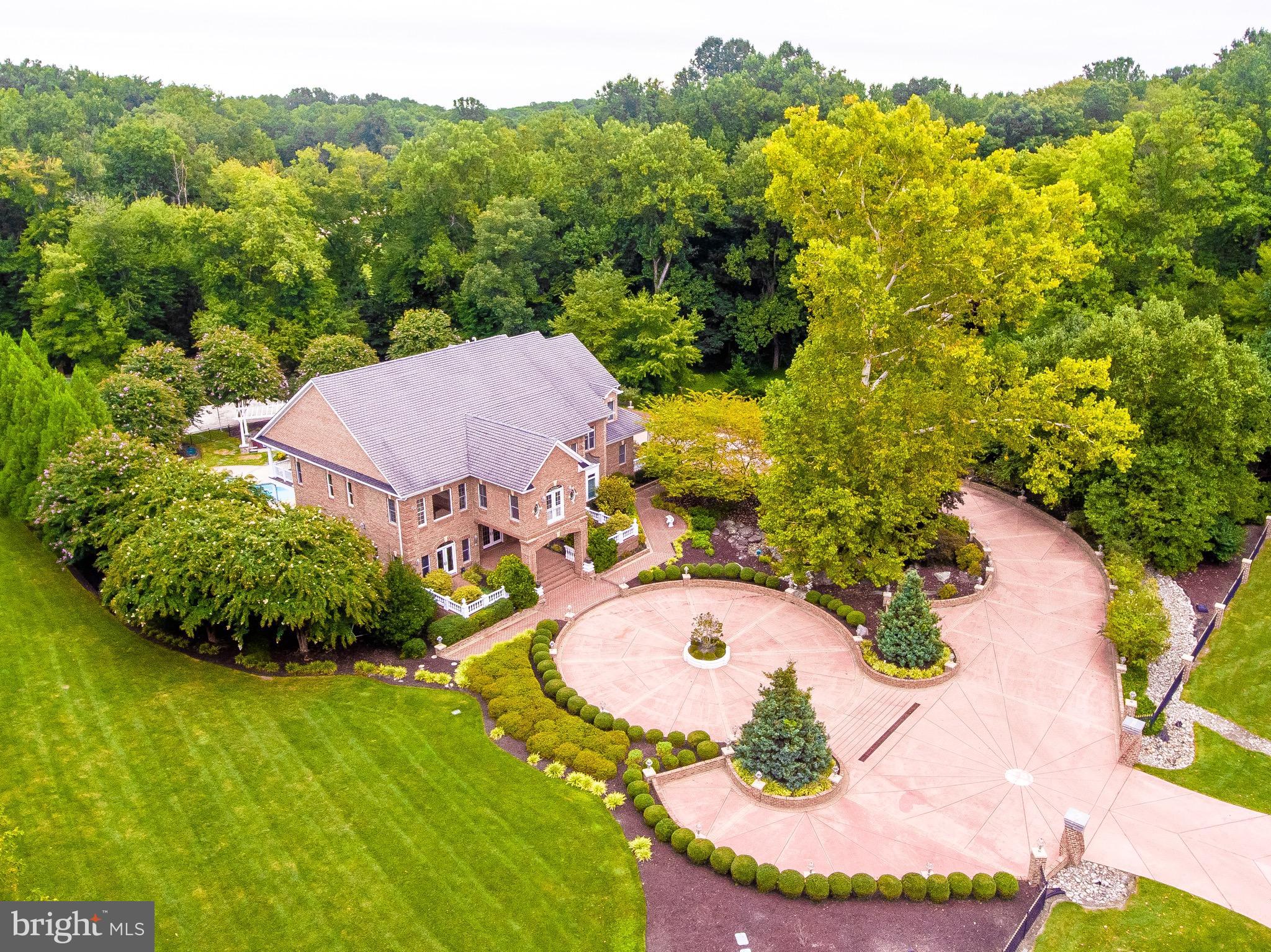 SENECA RIDGE - Residential