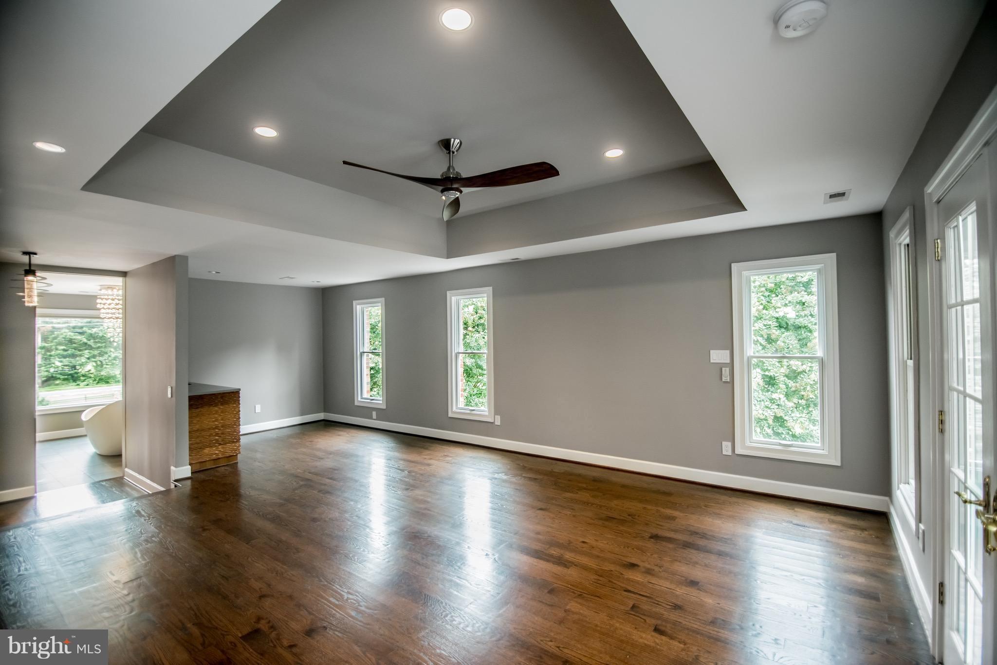 SENECA RIDGE - Residential