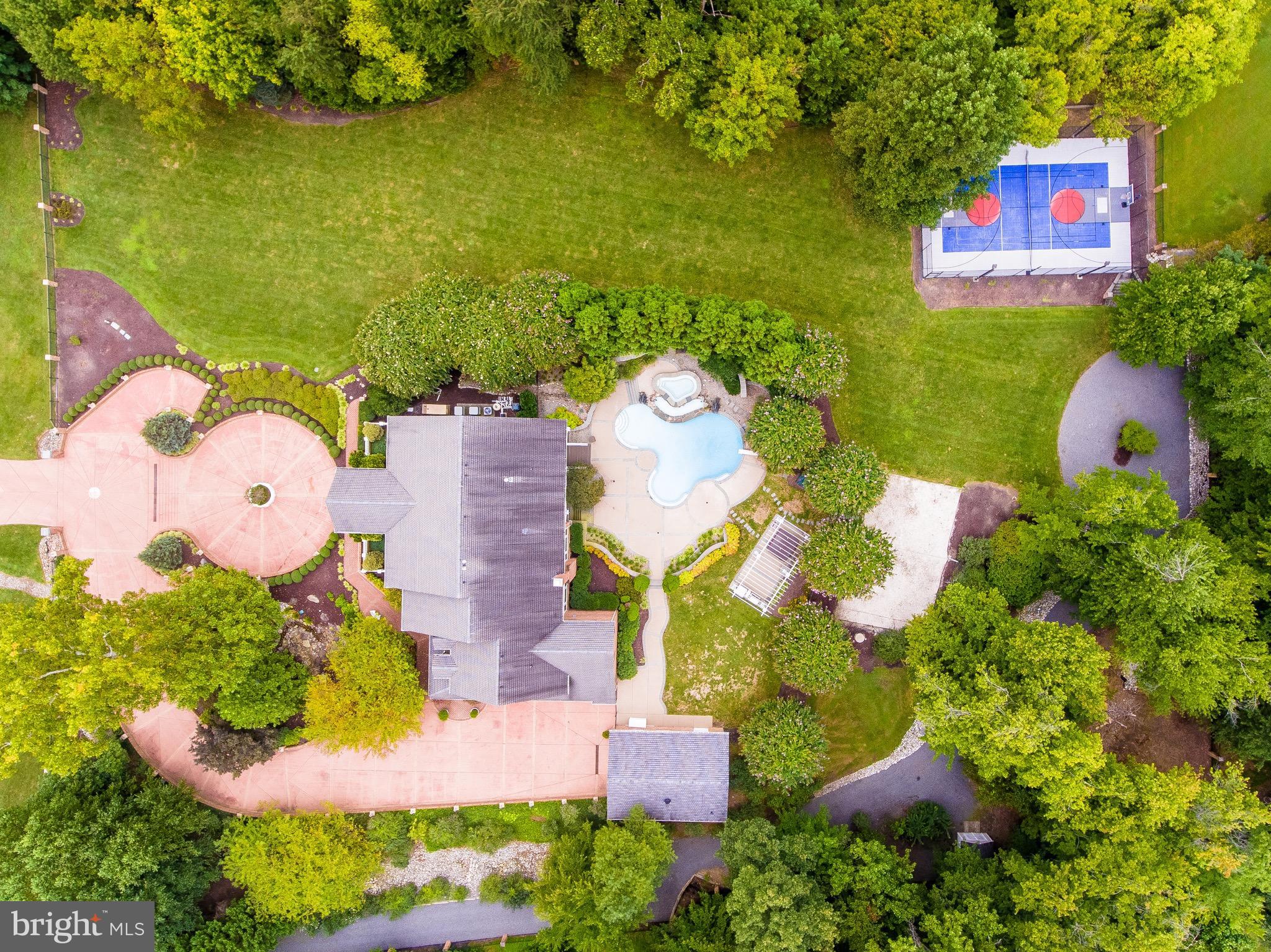 SENECA RIDGE - Residential