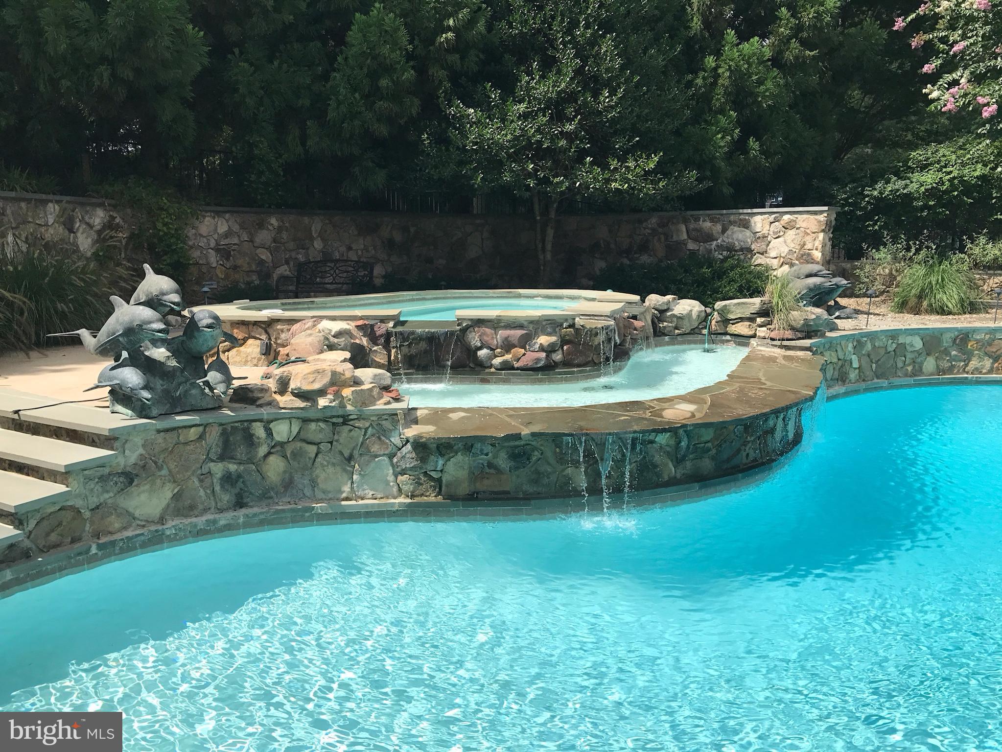 SENECA RIDGE - Residential