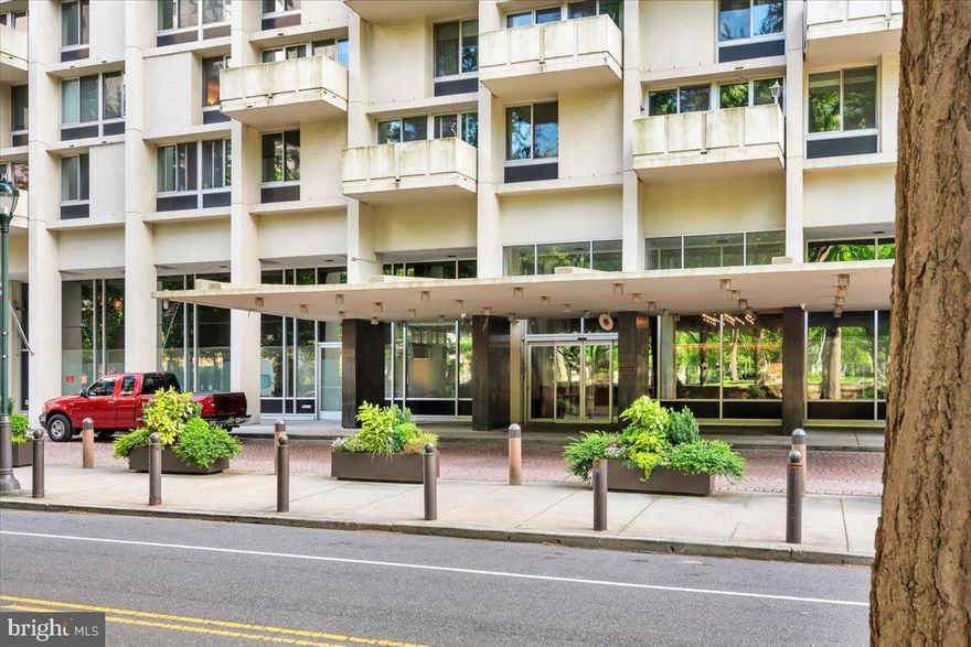 Welcome to the epitome of city living at Hopkinson House, located on Washington Square. This exquisite one-bedroom, one-bathroom unit boasts an open-concept living and dining area flooded with natural light, creating a warm and inviting atmosphere.

Enjoy breathtaking views of the city skyline from your private balcony, offering the perfect retreat to unwind and soak in the bustling energy of downtown.

Hopkinson House offers an array of luxurious amenities, including valet parking at an additional fee for ultimate convenience, a seasonal rooftop pool for relaxation and entertainment, and a dedicated 24-hour concierge.

Indulge in the convenience of having a food market and hair salon right at your doorstep, while the surrounding neighborhood offers an abundance of renowned restaurants, shops, and parks to explore.

Utilities such as gas, electric, heat, AC, cable TV, and high-speed internet are all included in the monthly fee, providing a hassle-free living experience. Additional amenities such as valet parking and access to the seasonal rooftop pool are available for separate fees.

Don't miss this opportunity to reside in one of the city's most coveted locations, where luxury meets convenience in the heart of it all. Schedule your viewing today and experience the unparalleled lifestyle awaiting you at Hopkinson House.
