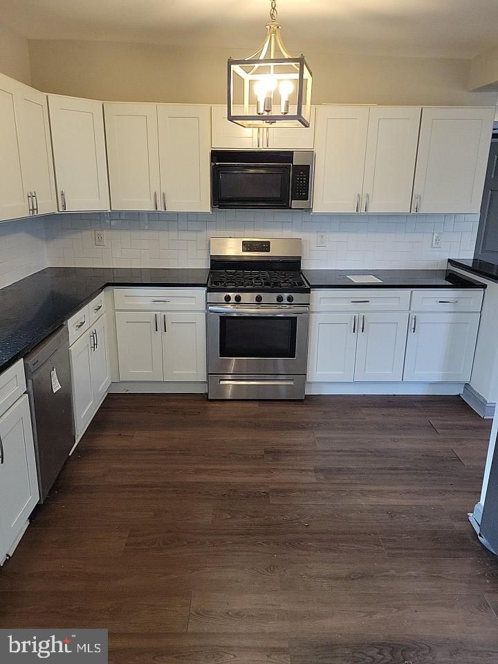 CROSS COUNTRY - Residential