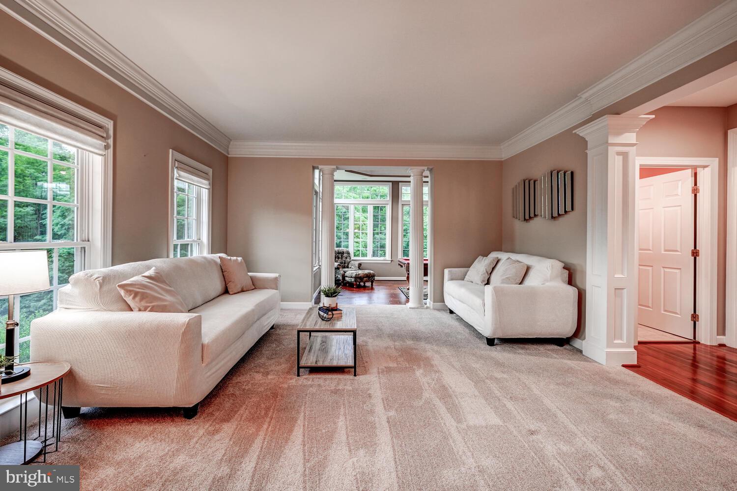 CAMERON RUN - Residential