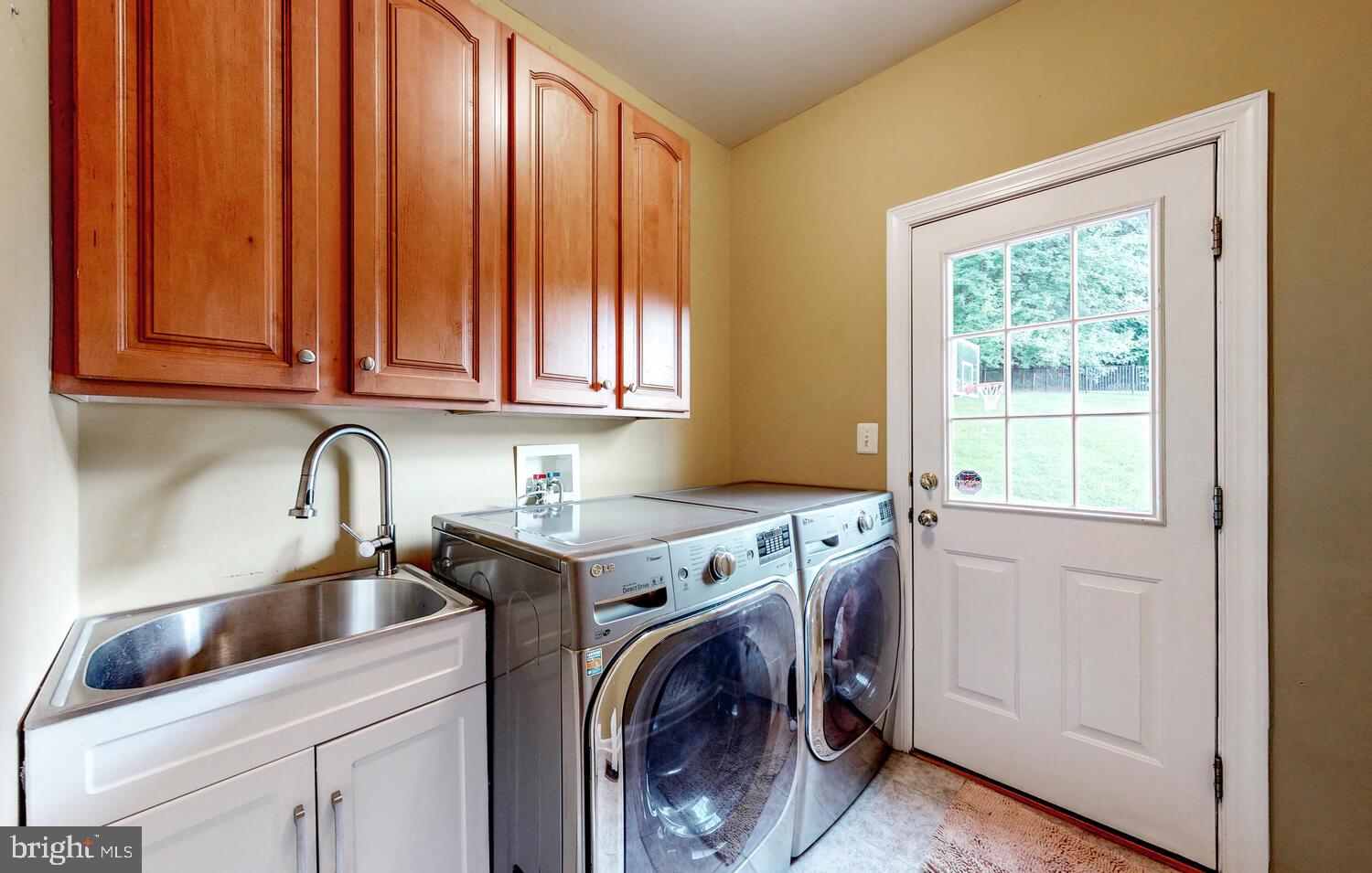 CAMERON RUN - Residential