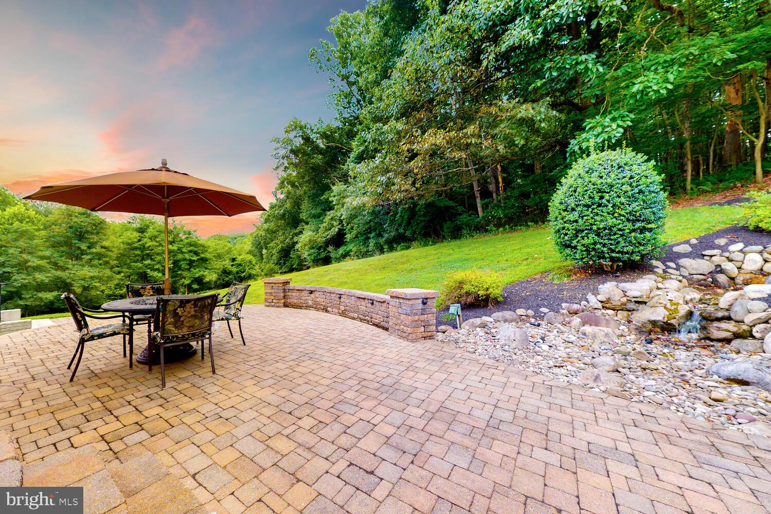 CAMERON RUN - Residential