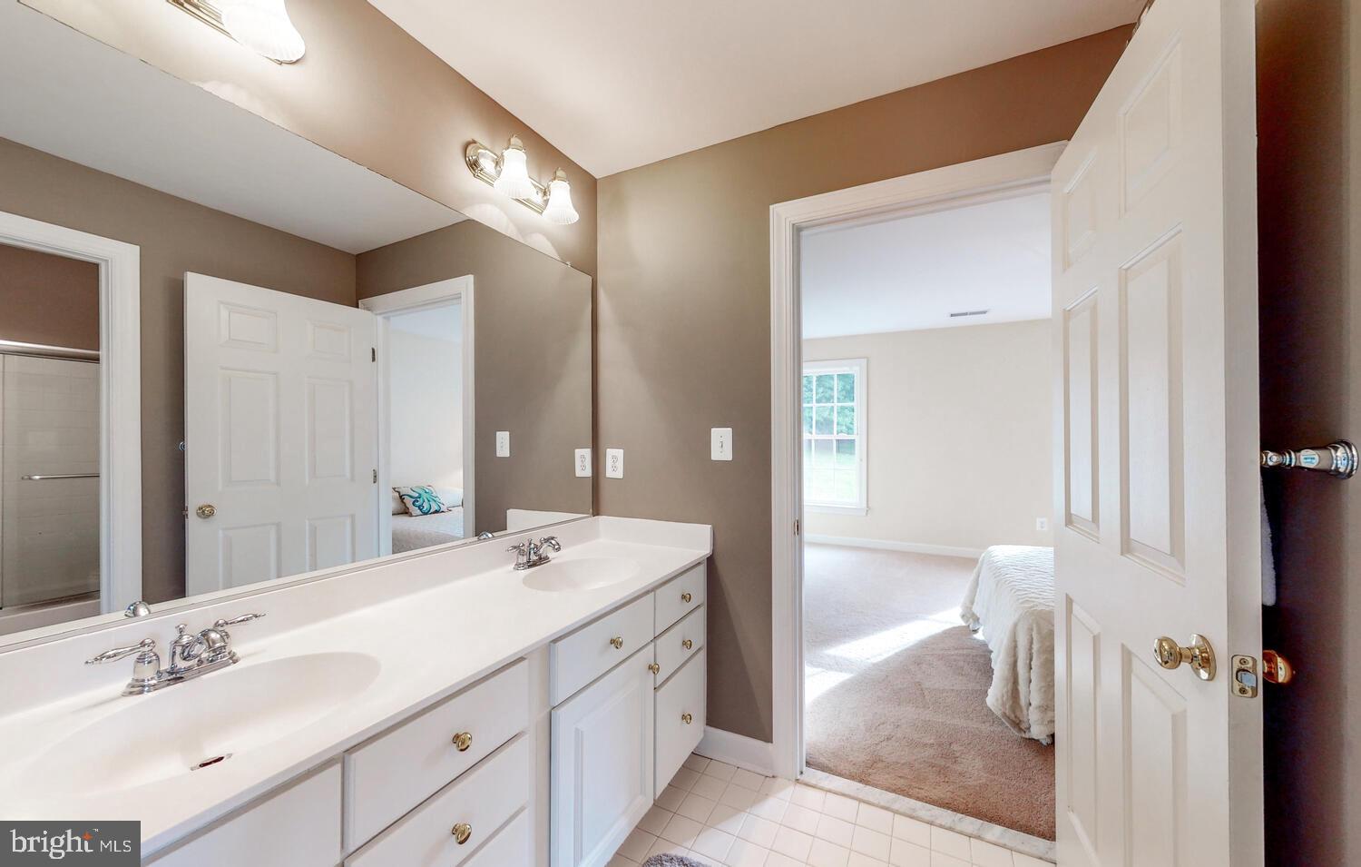 CAMERON RUN - Residential