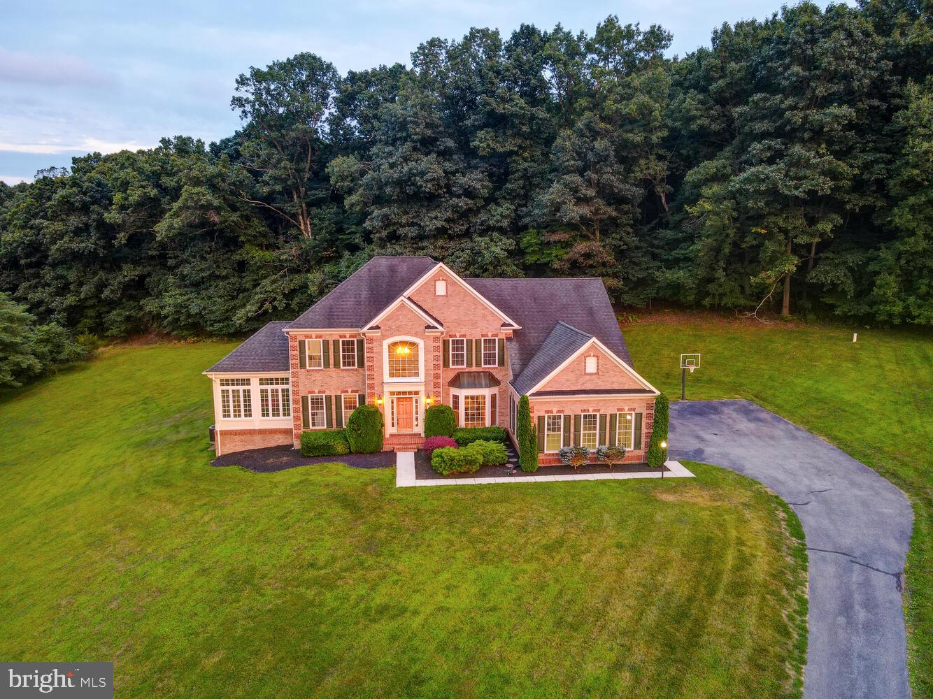 CAMERON RUN - Residential