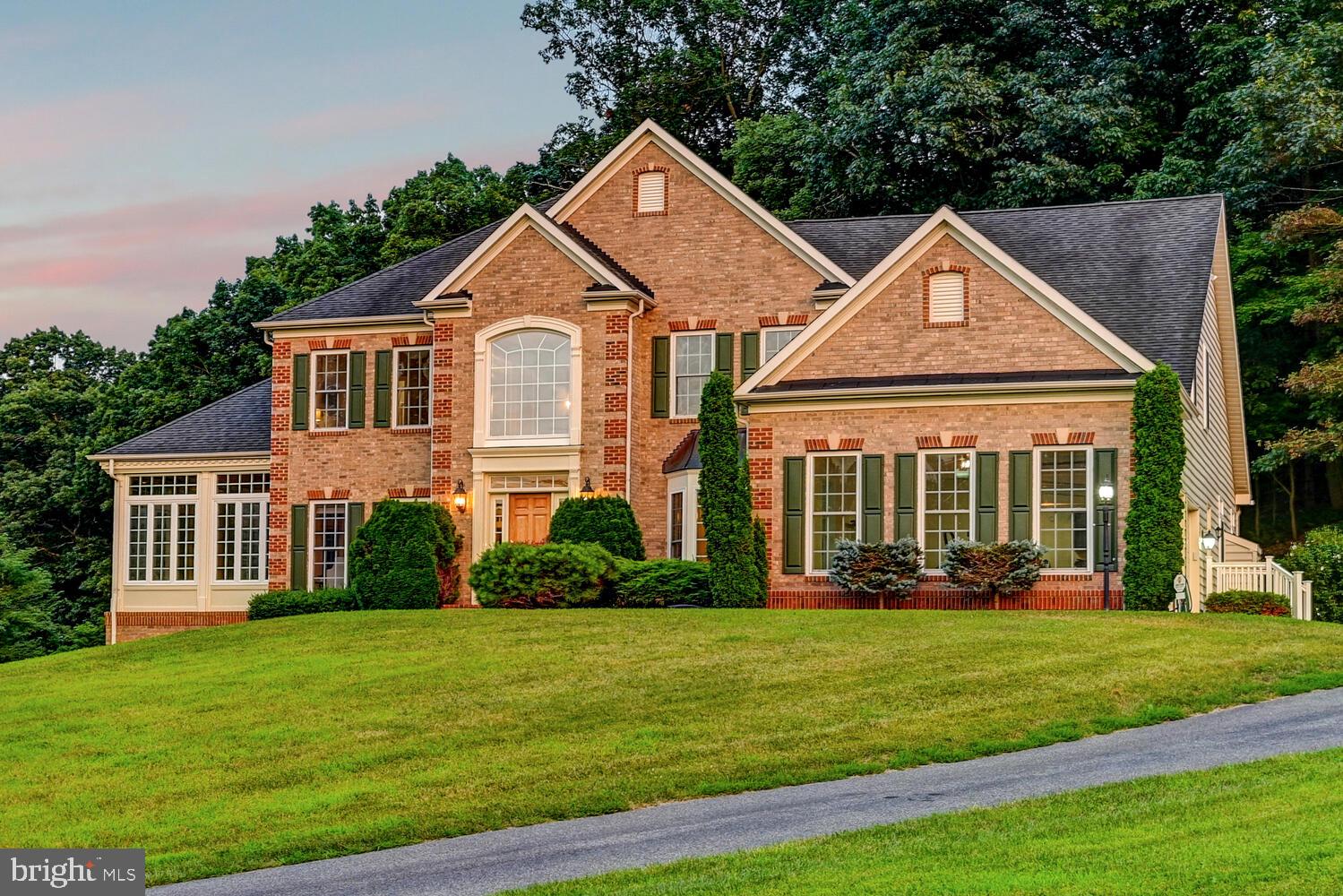 CAMERON RUN - Residential