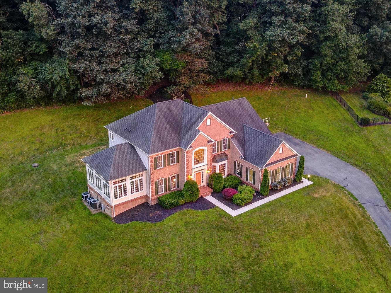 CAMERON RUN - Residential