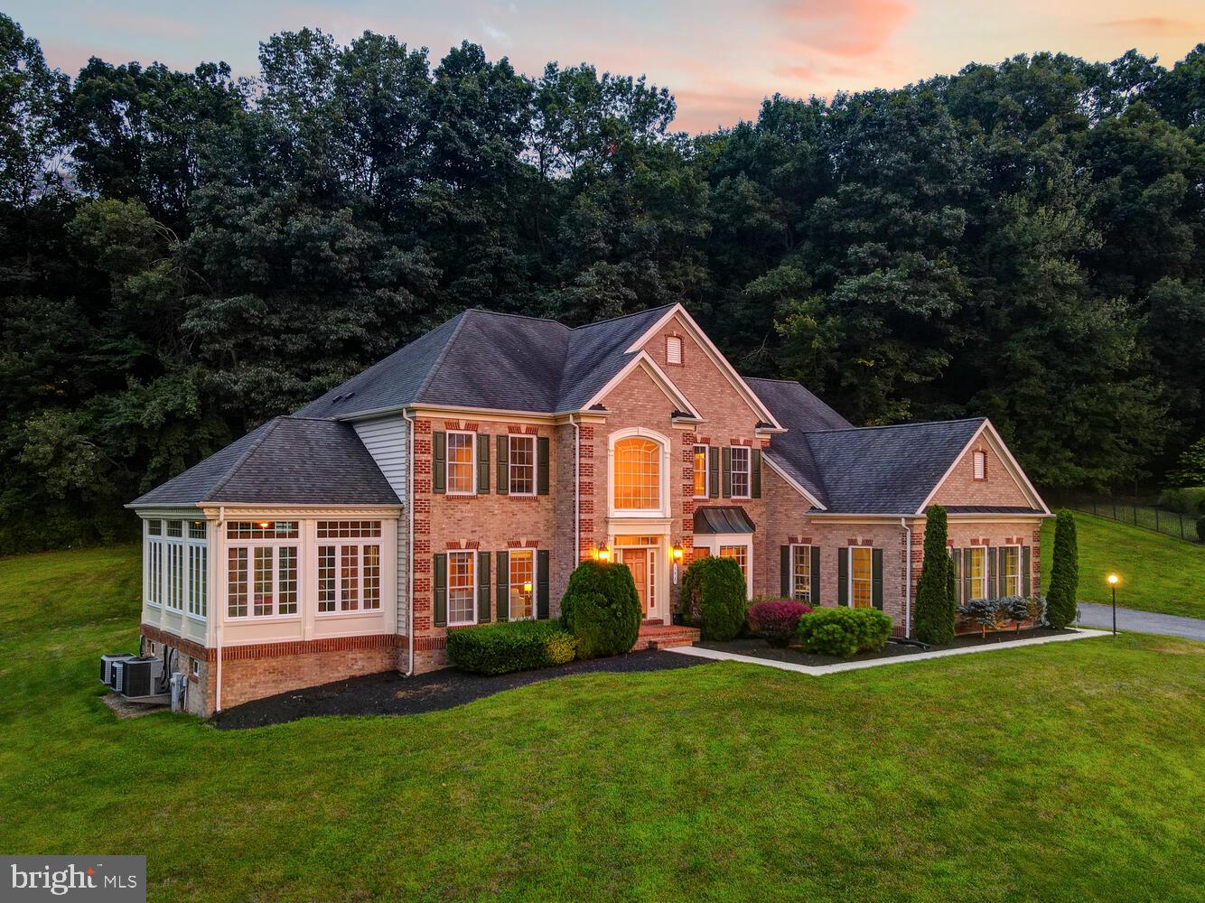 CAMERON RUN - Residential