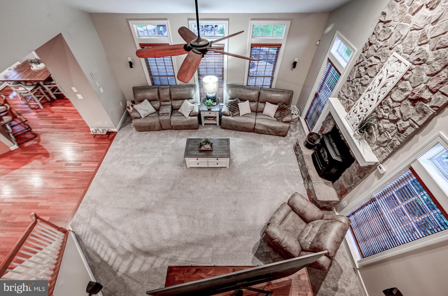 CAMERON RUN - Residential