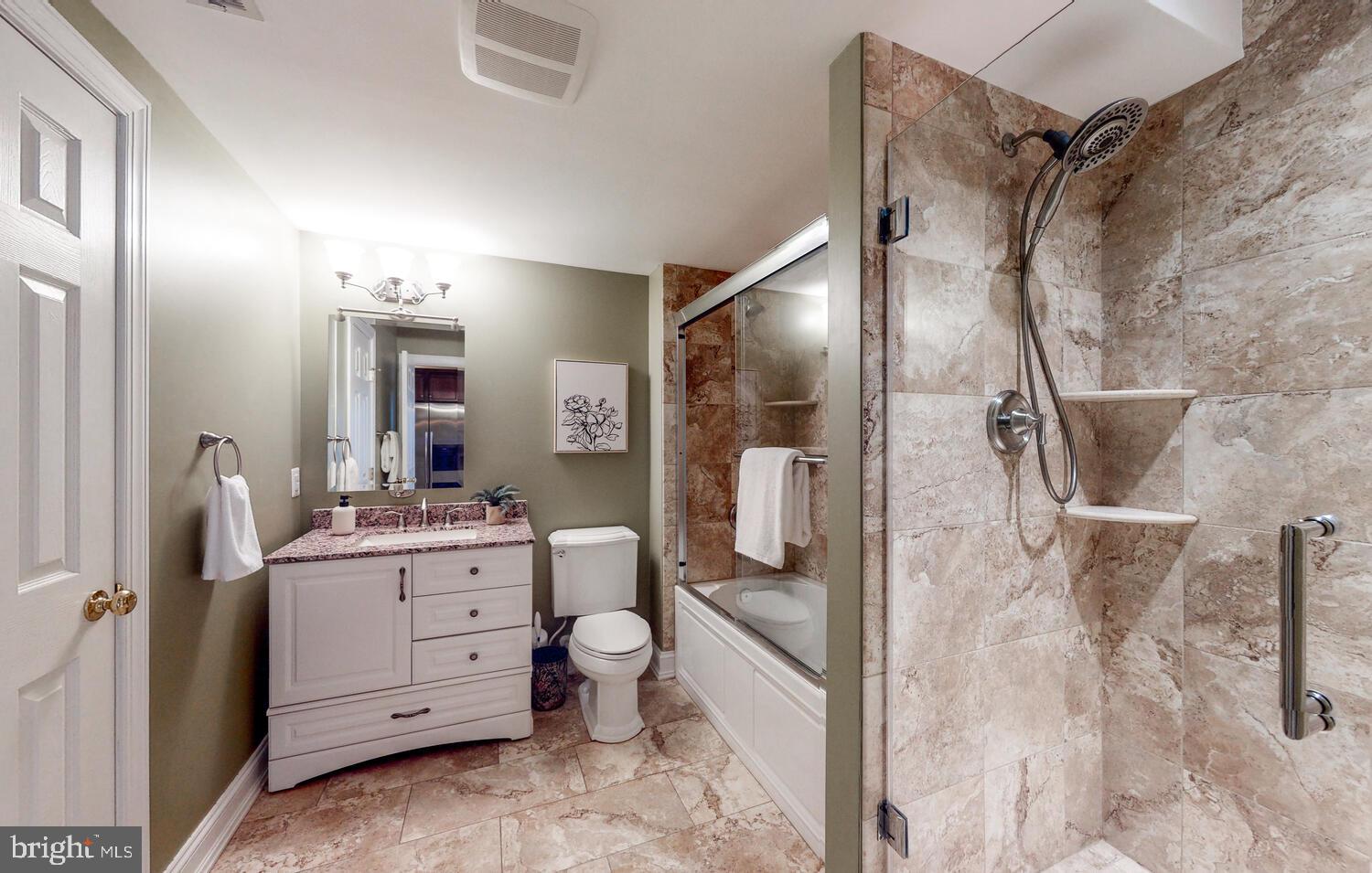 CAMERON RUN - Residential