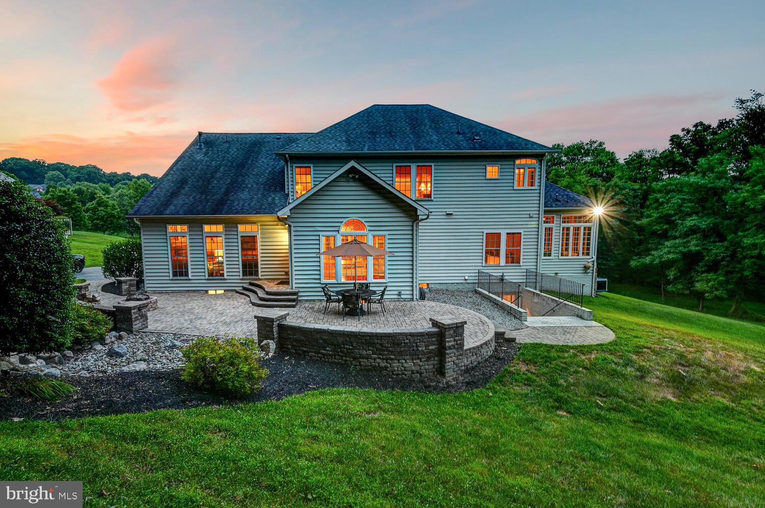 CAMERON RUN - Residential