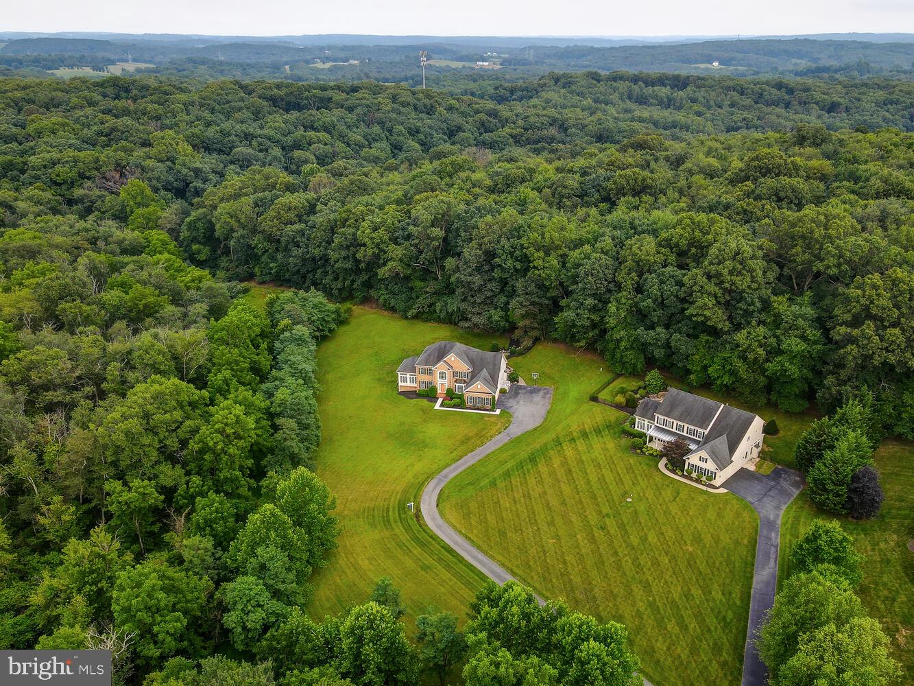 CAMERON RUN - Residential