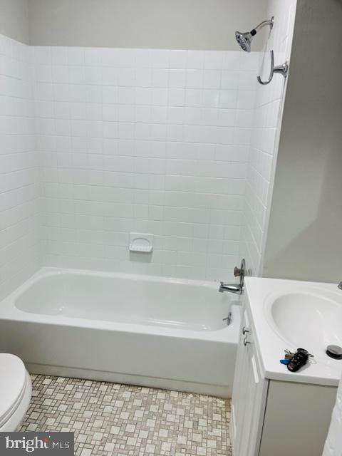 WOODLYN - Residential Lease