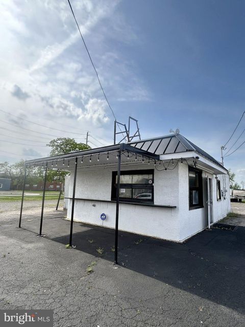 Photo of 261 Saint Mihiel Drive, RIVERSIDE, NJ 08075 (MLS # NJBL2110582)