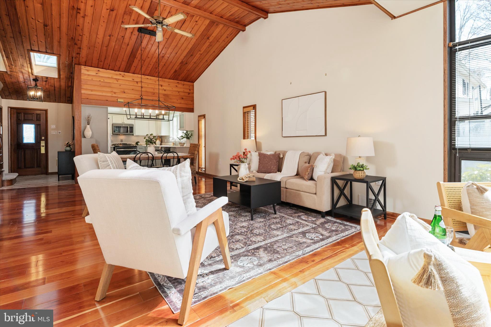 BAY CITY - Residential