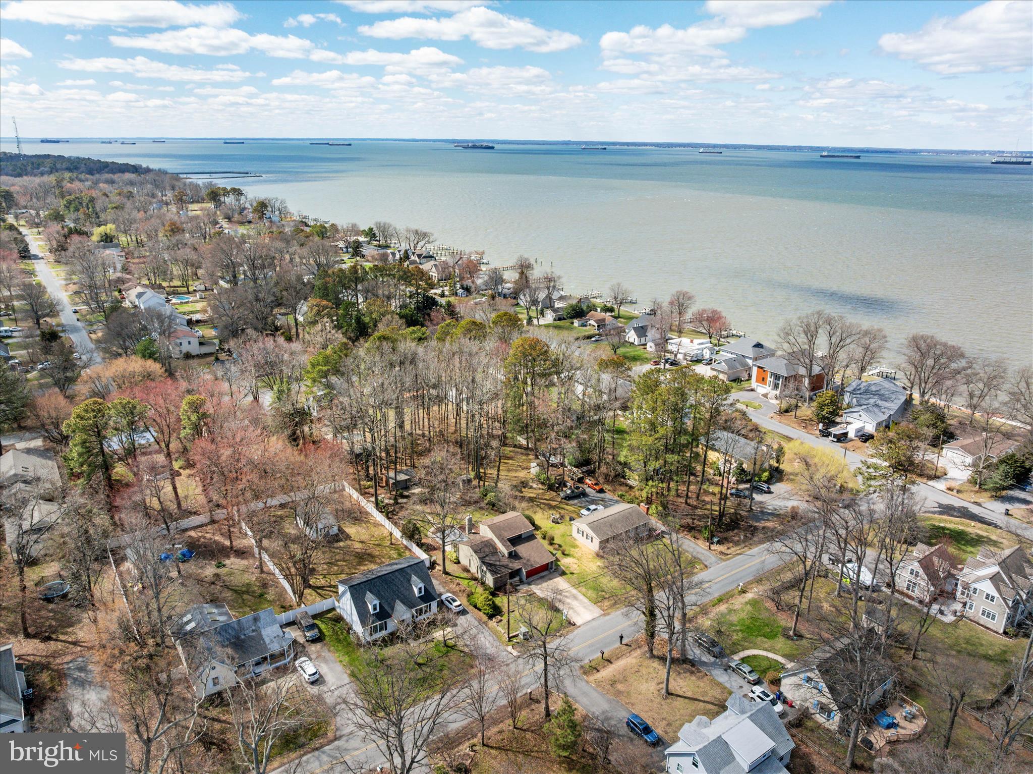 BAY CITY - Residential