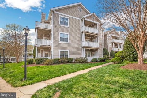 Photo of 14302 Rosy Lane #35, CENTREVILLE, VA 20121 (MLS # VAFX2317852)
