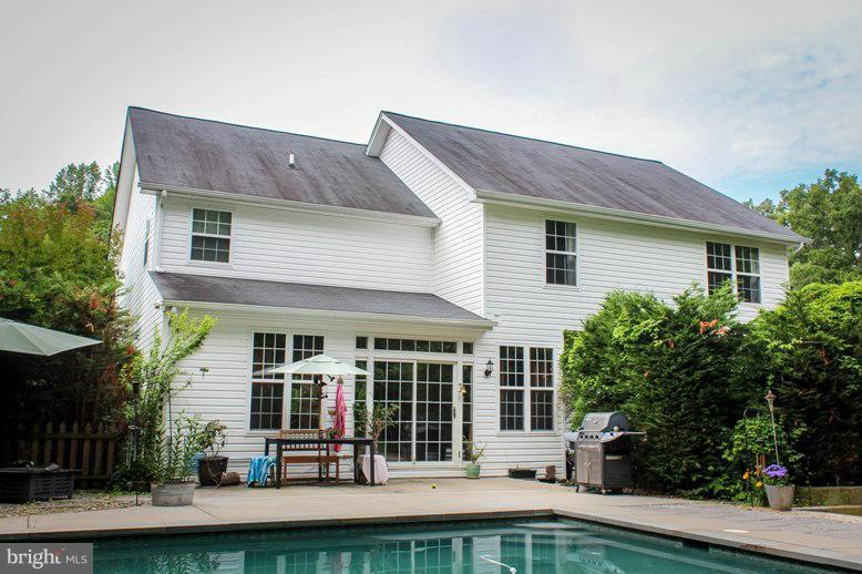 COVE POINT WOODS - Residential