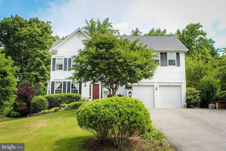 For the garden lover! This 4 bdrm  2 and half bath home sets on over half an acre.  Private in ground pool surrounded by quiet gardens.  Large shed can be used as a workshop. Charming built in bookcases in the Library.  Hardwood floors, tile back splash w/ pot filler over stove! Corian counters Lighted Courtyard. Unfinished basement w/ rough in for bath. Laund rm w/ tub. 2 car garage! $1,000 BONUS