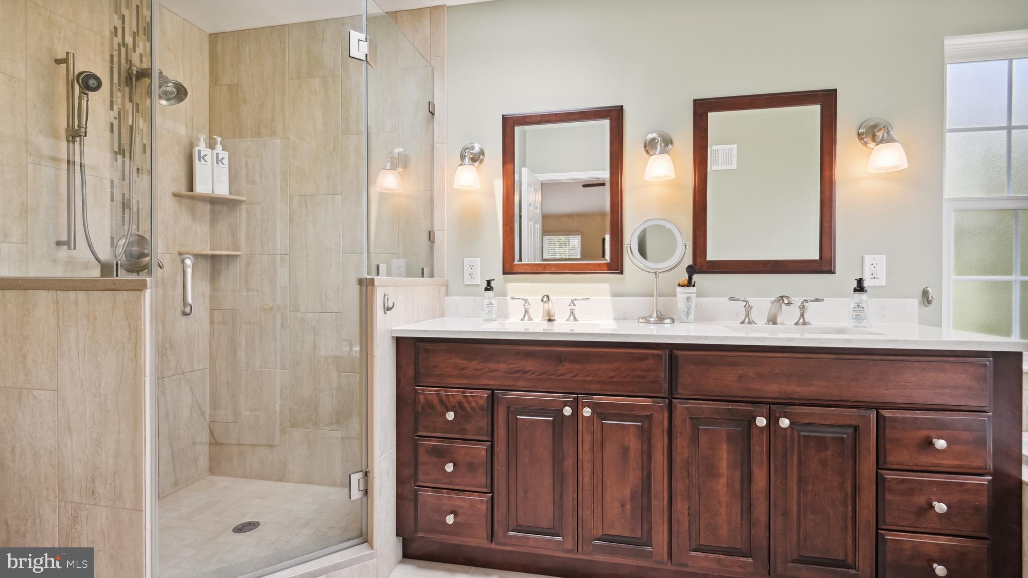 POTOMAC LAKES - Residential