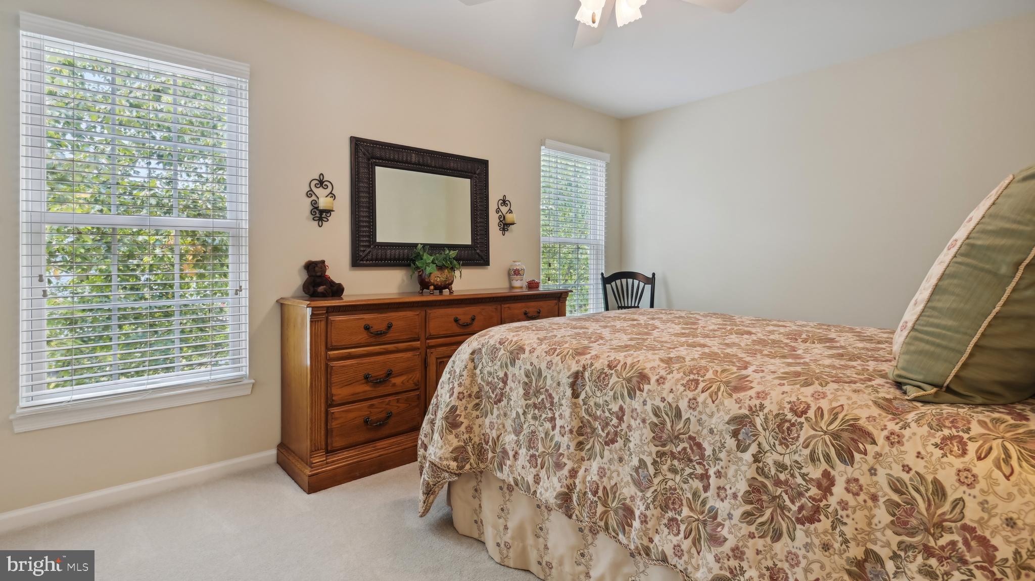 POTOMAC LAKES - Residential