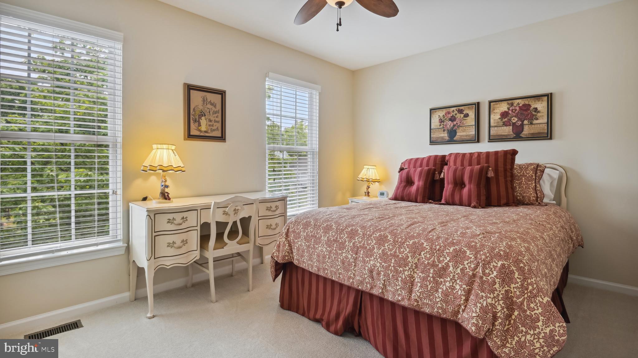 POTOMAC LAKES - Residential