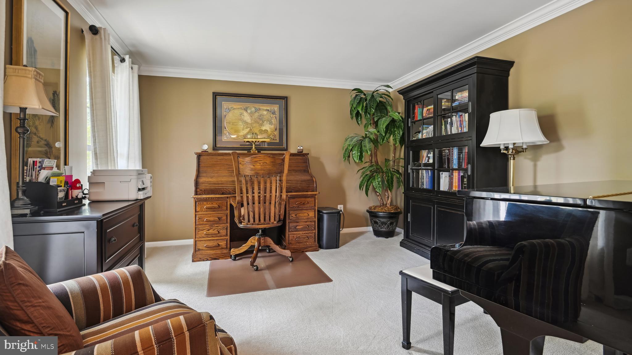 POTOMAC LAKES - Residential